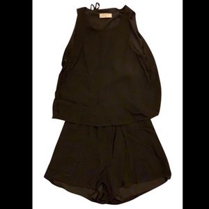 Aritzia Babaton Donachie Romper